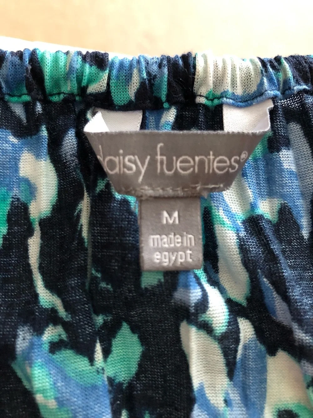 Daisy Fuentes Print Y2K Babydoll Top Size Medium - Picture 5 of 5